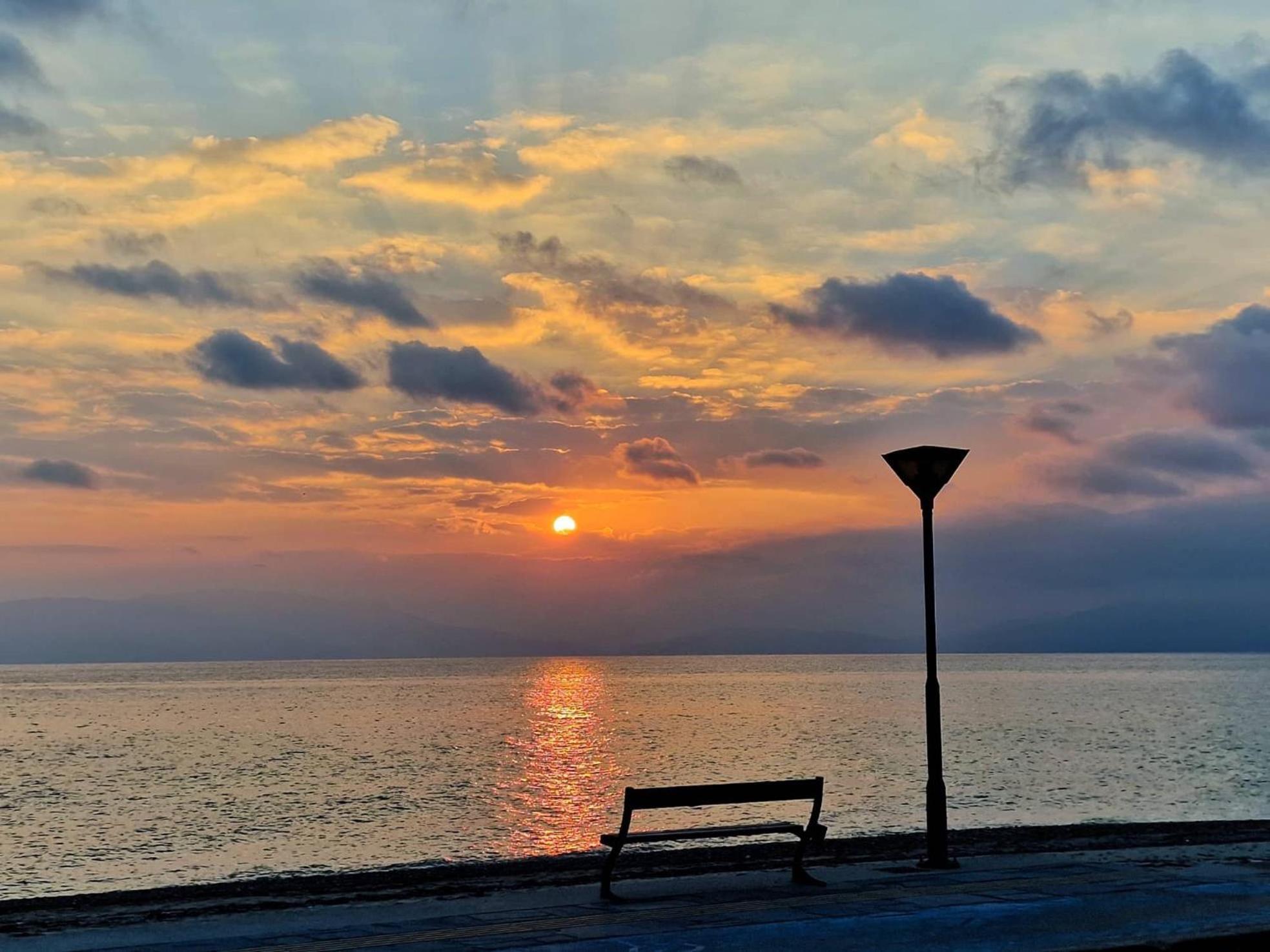 Next To The Beach Apartments Οφρύνιο Εξωτερικό φωτογραφία